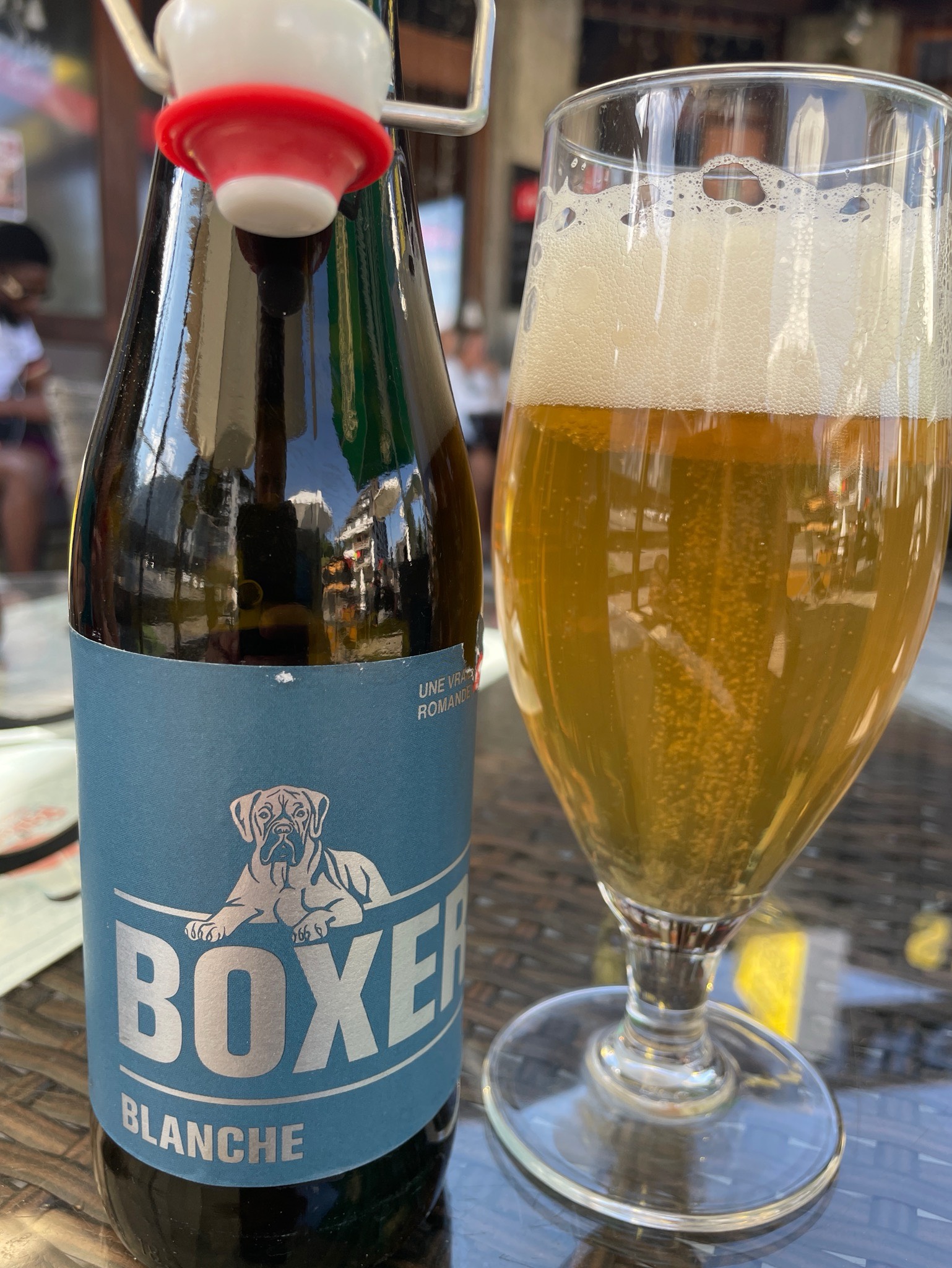 Boxer blanche, Brasserie Boxer