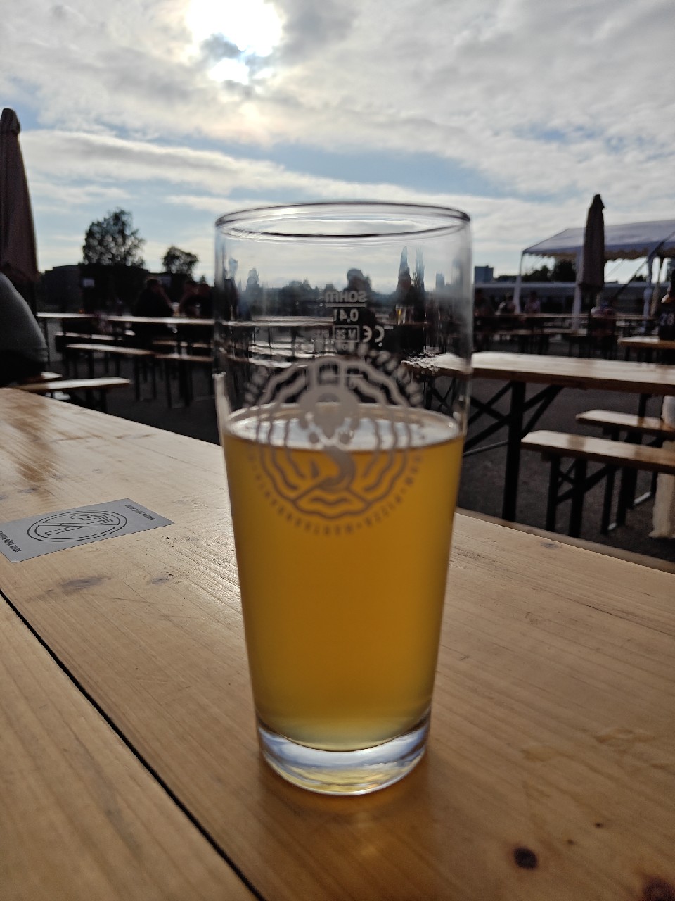 Hartaa x Persikka Radler, Finland
