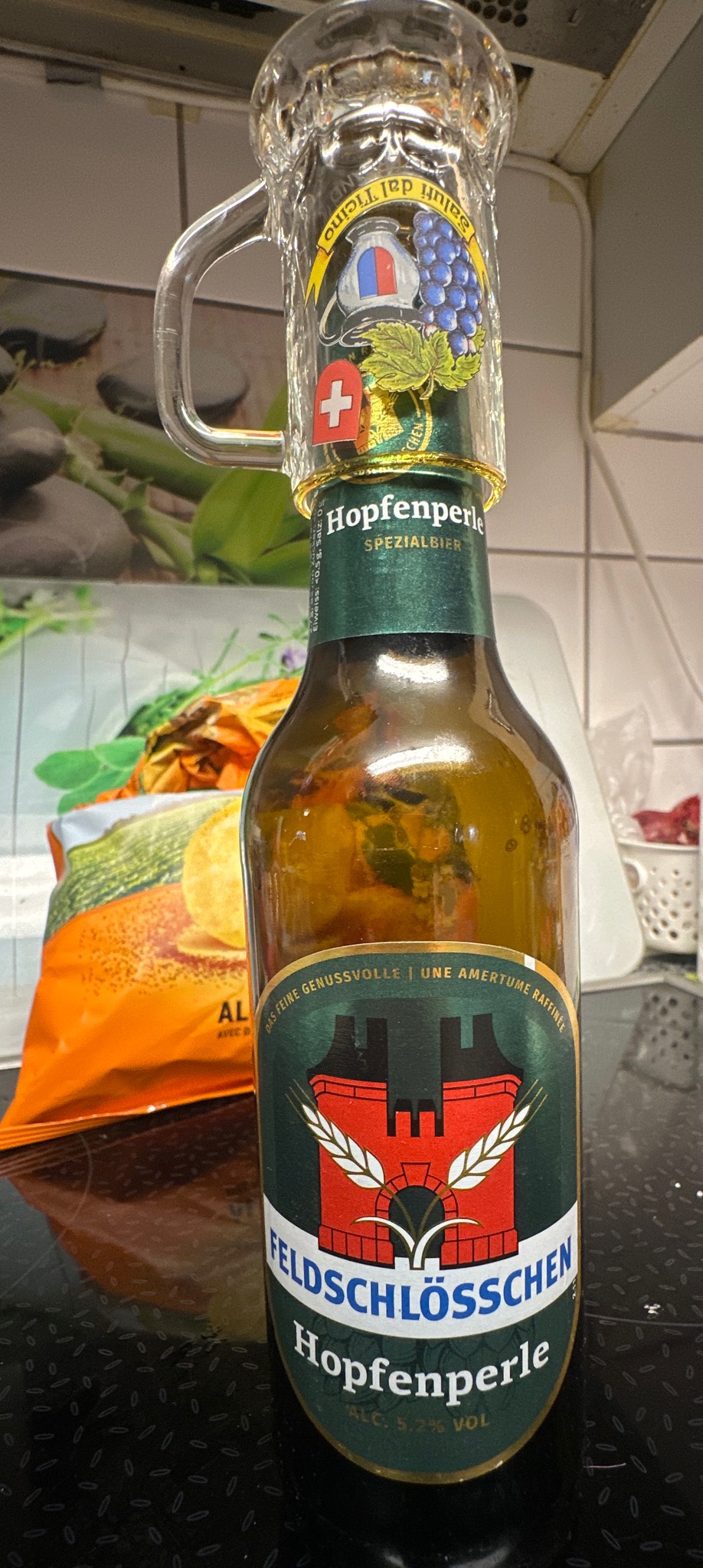 Hopfenperle, Feldschlösschen (Carlsberg)