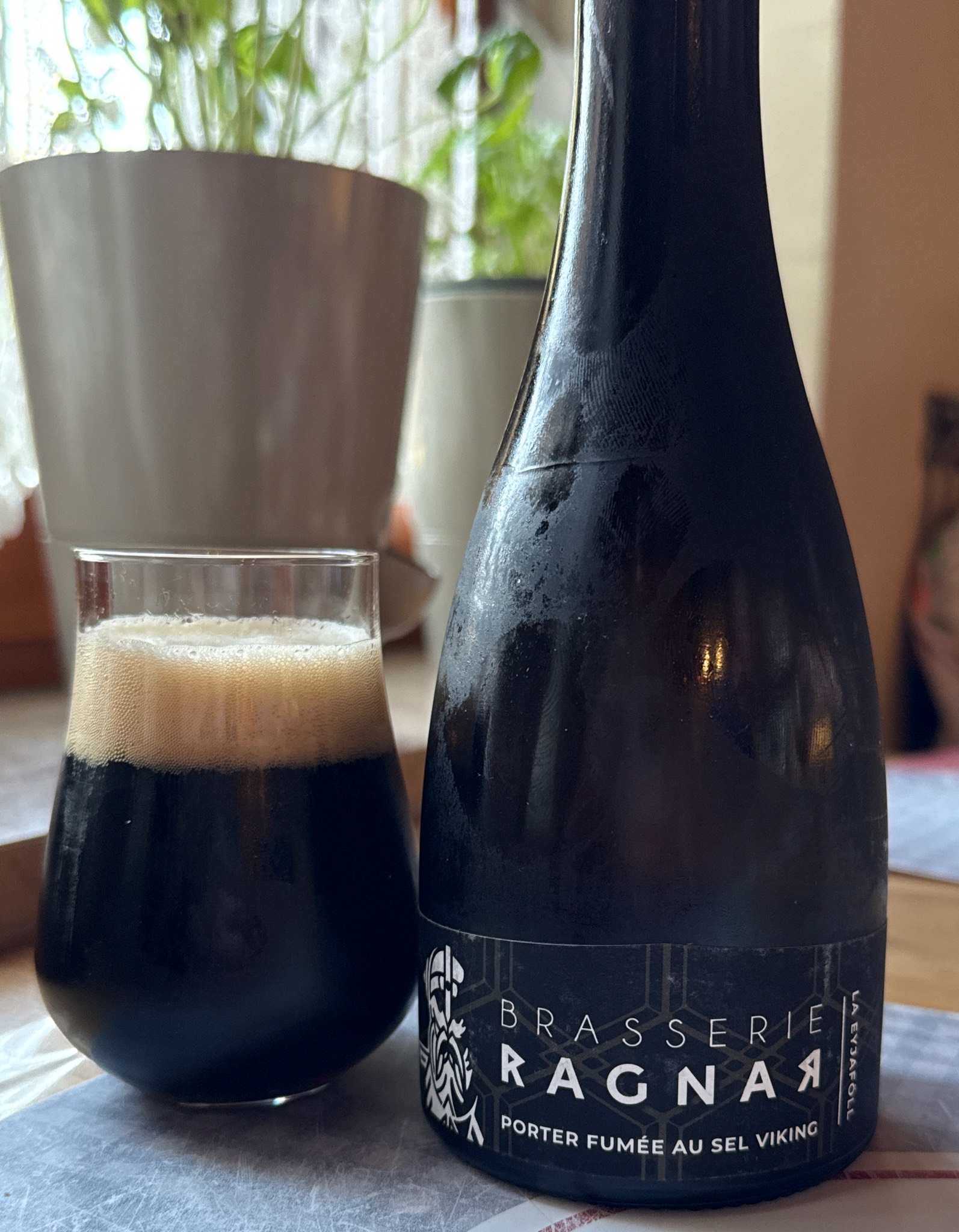 La Eyjaföll, Brasserie Ragnar