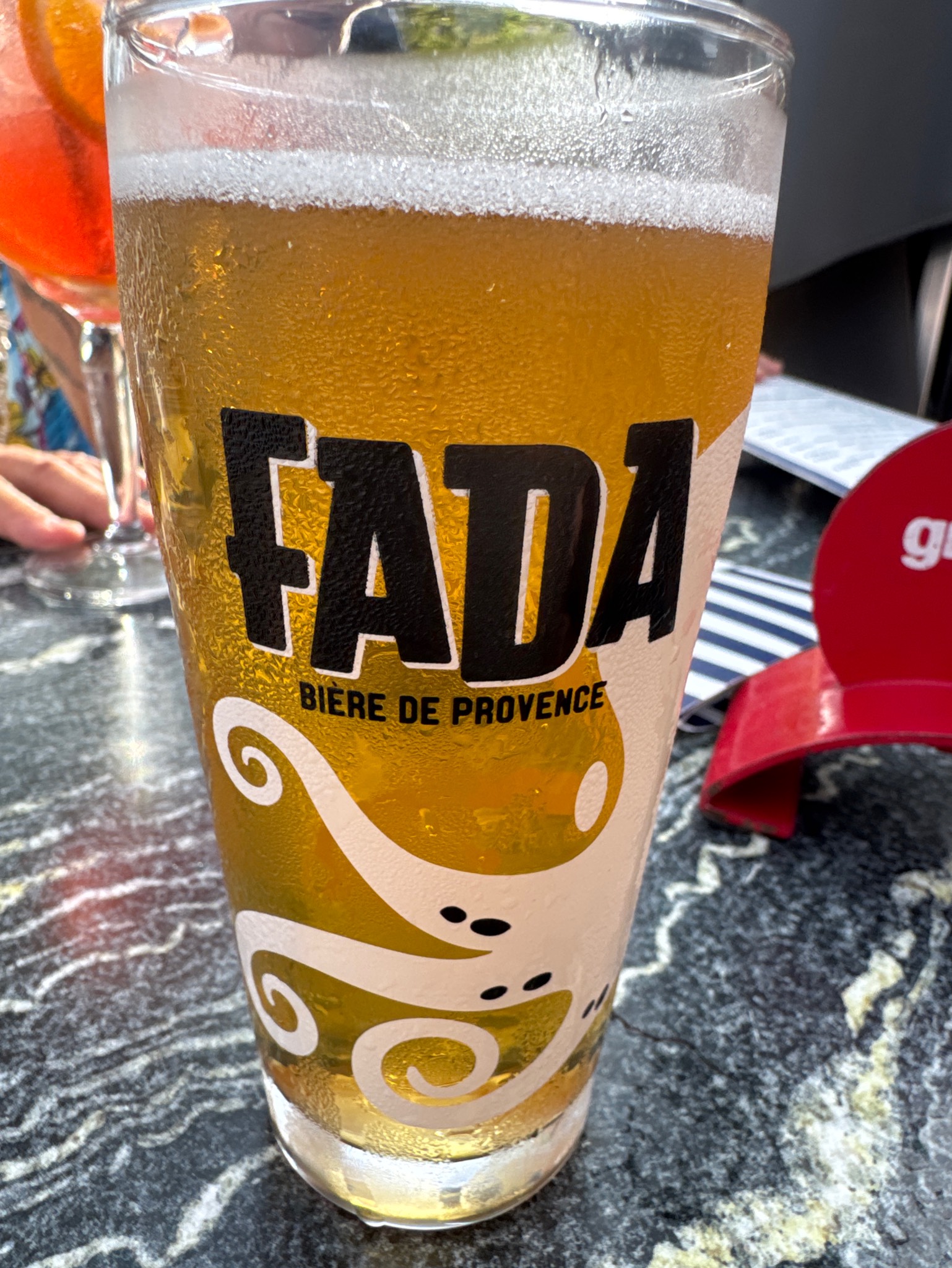 Fada Blonde, France