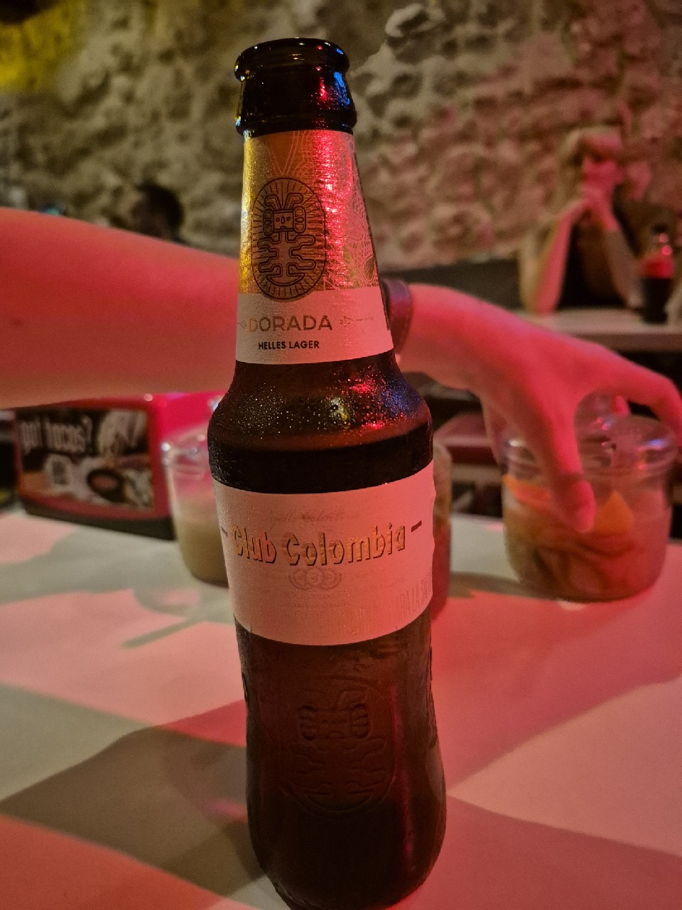 Club Colombia Dorada, Cervecería Bavaria (AB InBev)