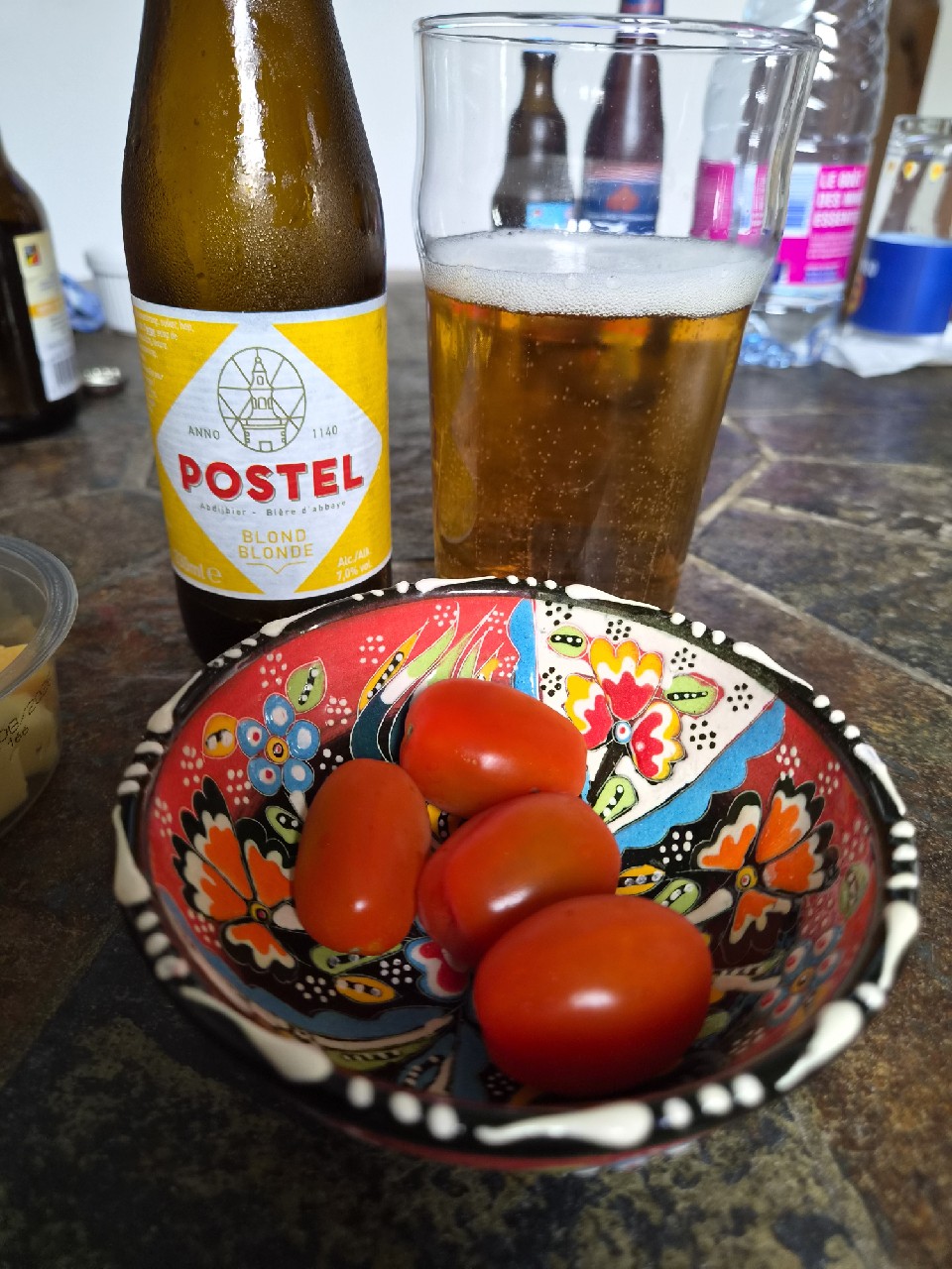 Postel Blonde, Belgium