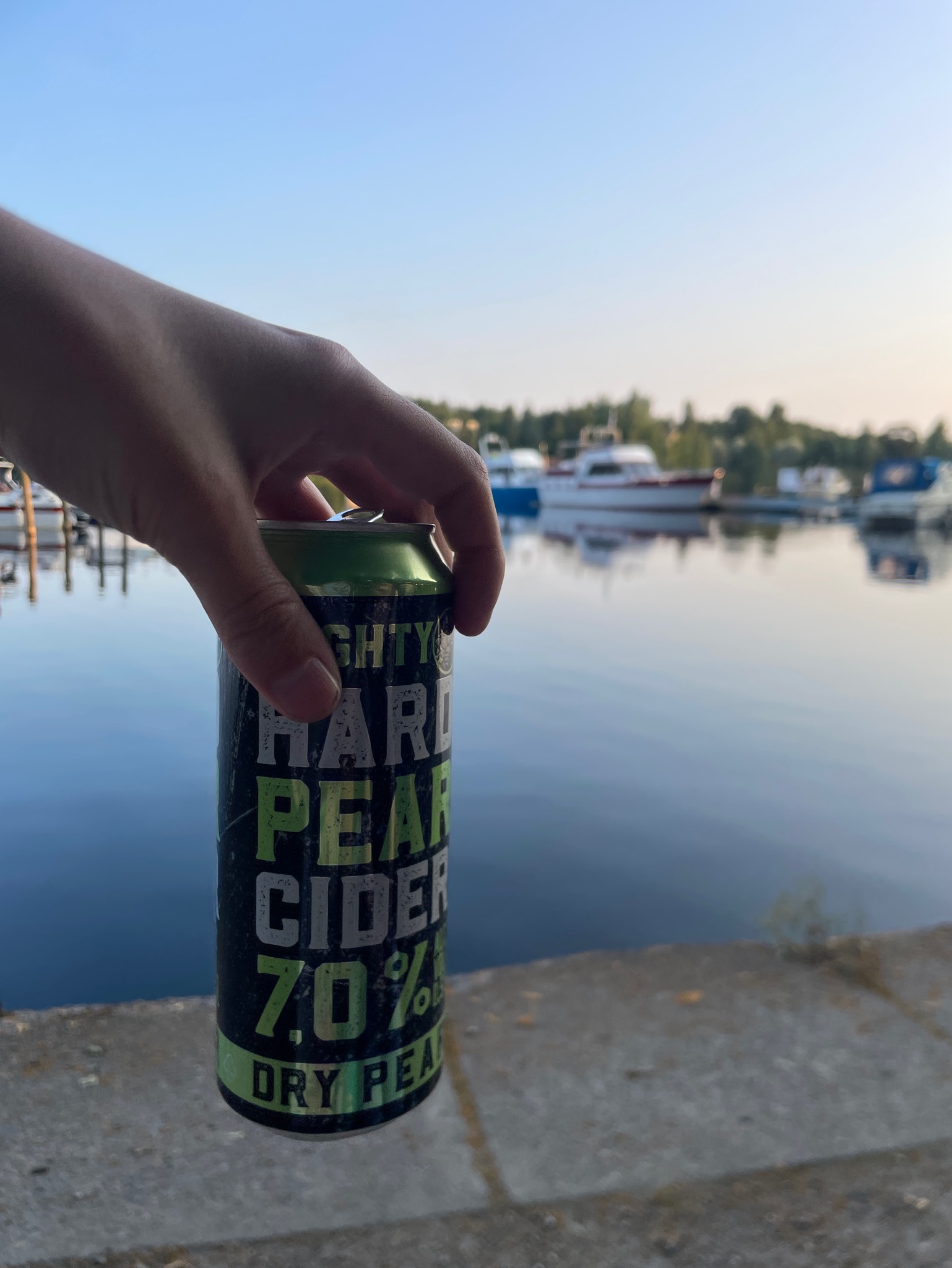 Mighty Hard Pear Cider 7%, Finland