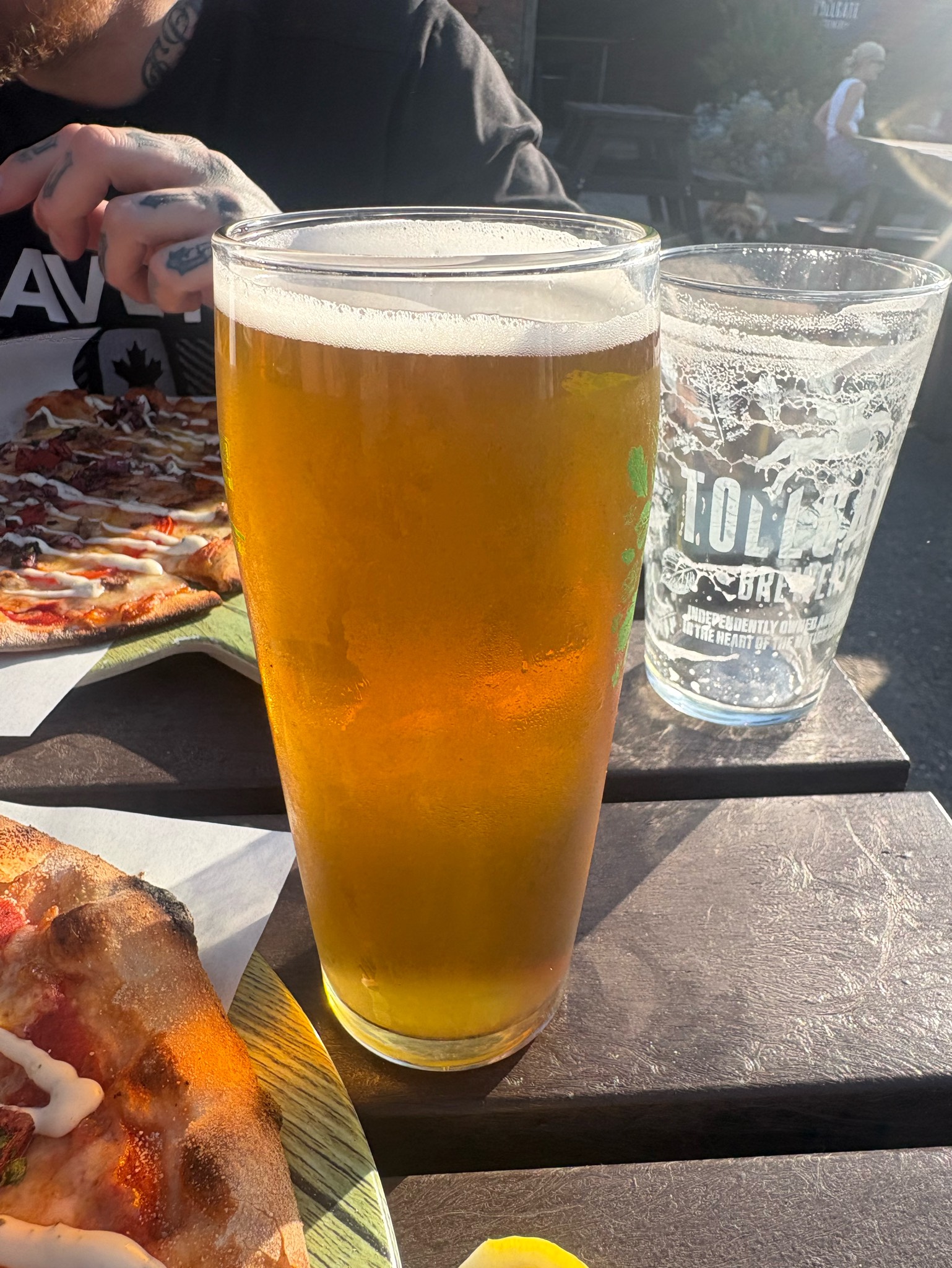Mango Pale, UnBarred Brewery
