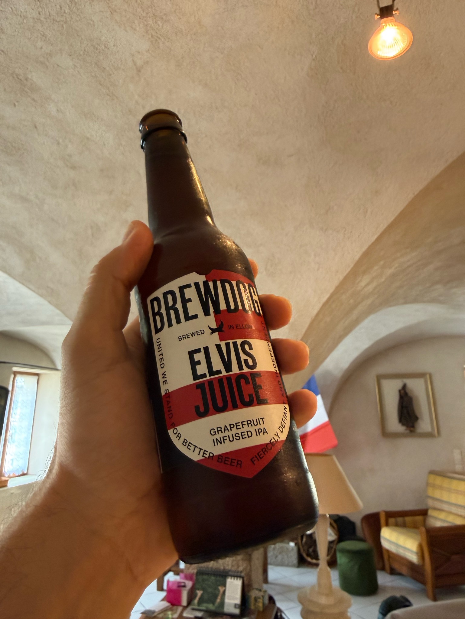 Elvis Juice, Scotland