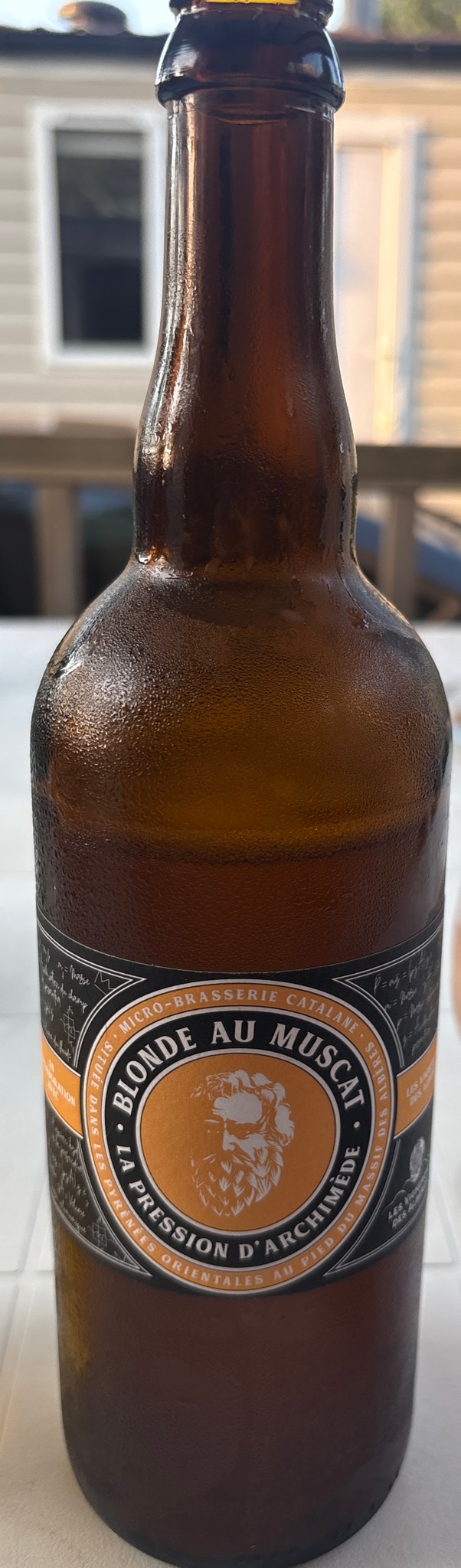 Blonde Au Muscat, La Pression D'Archimède