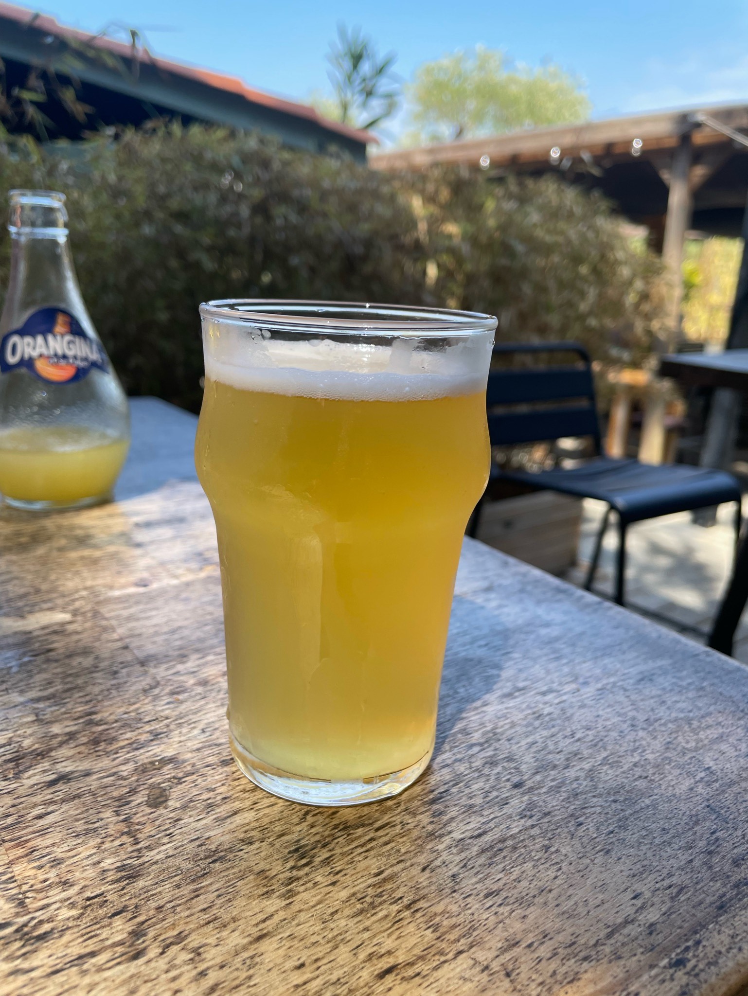 Blanche Lime Basilic, Azimut Brasserie