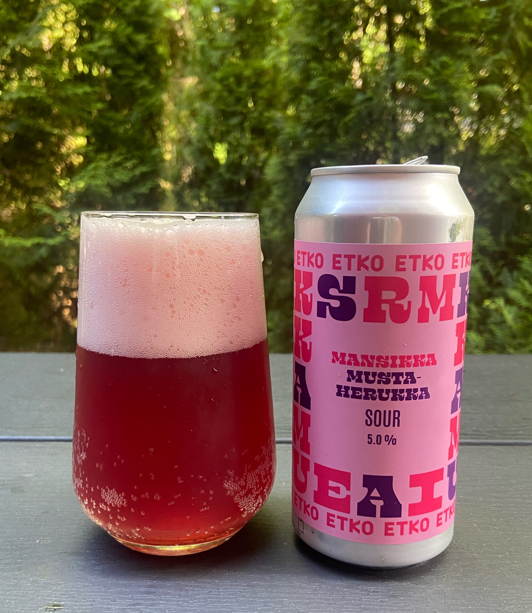 Mansikka Mustaherukka Sour, Finland