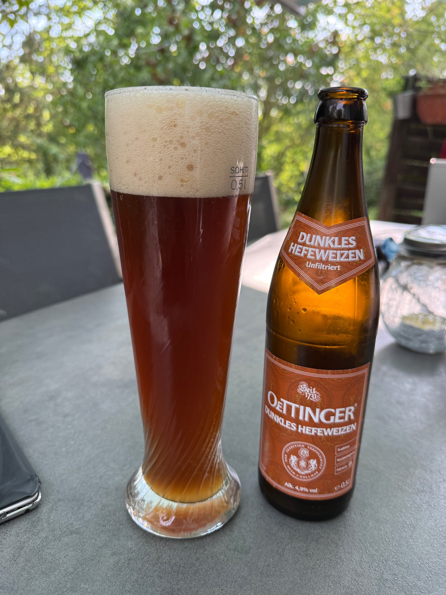 Oettinger Dunkles Hefeweizen, Germany