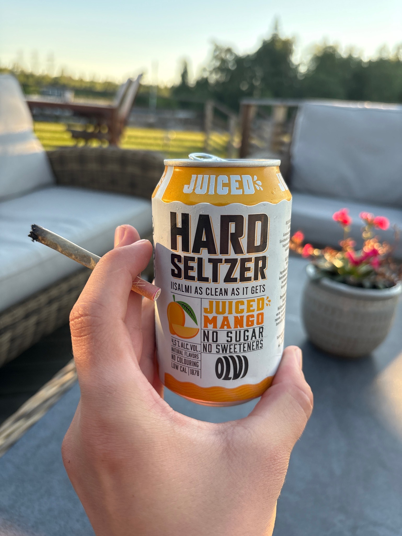Hard Seltzer Juiced Mango, Finland
