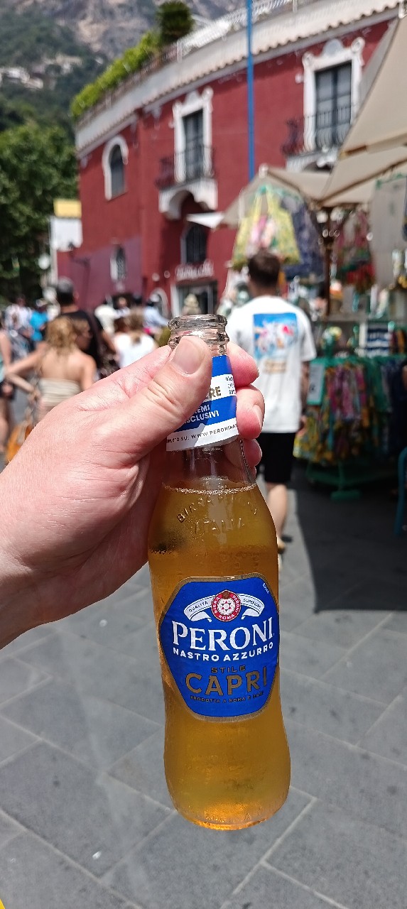 Peroni Stile Capri, Italy