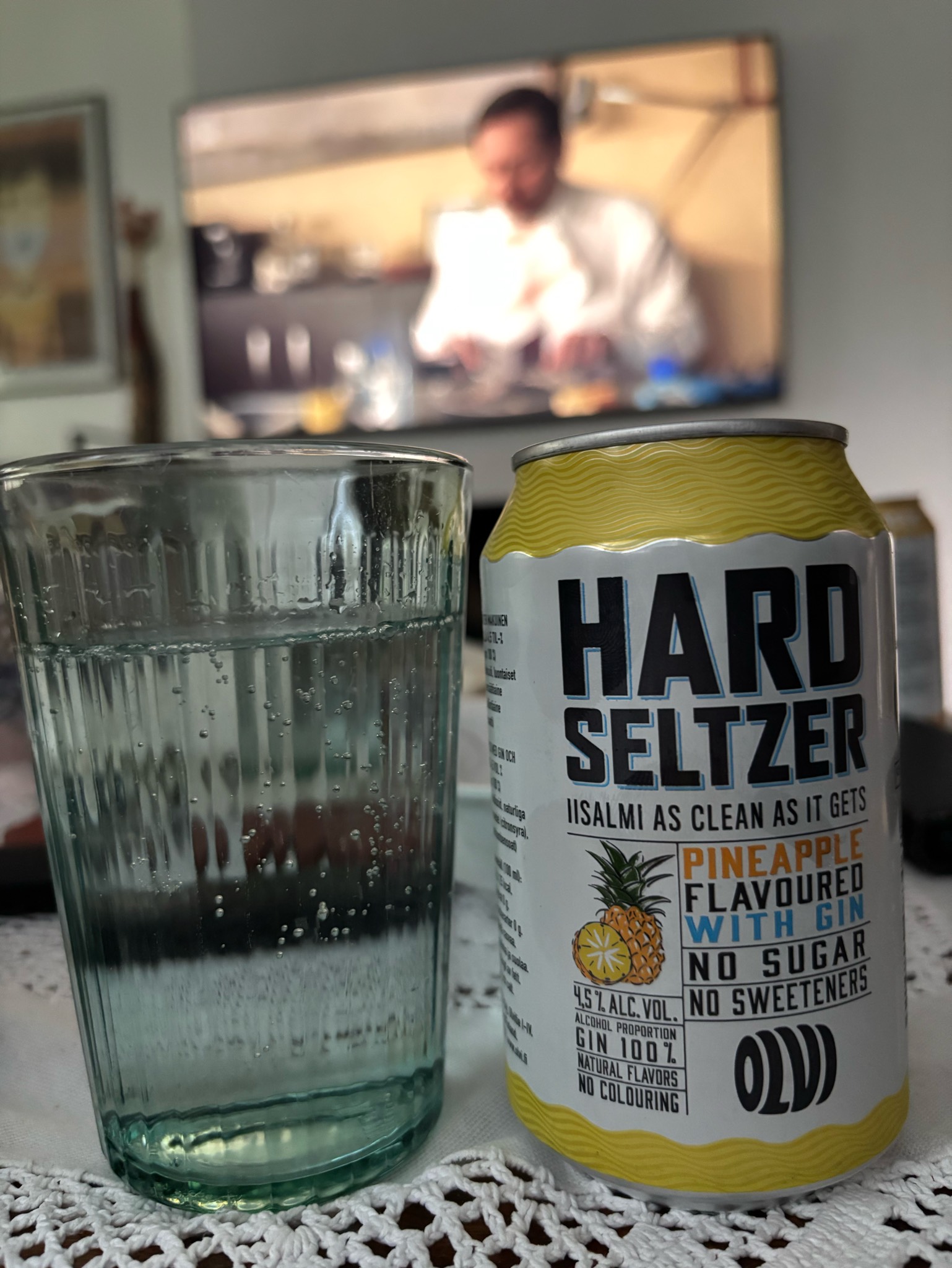 Hard Seltzer Gin & Pineapple, Finland