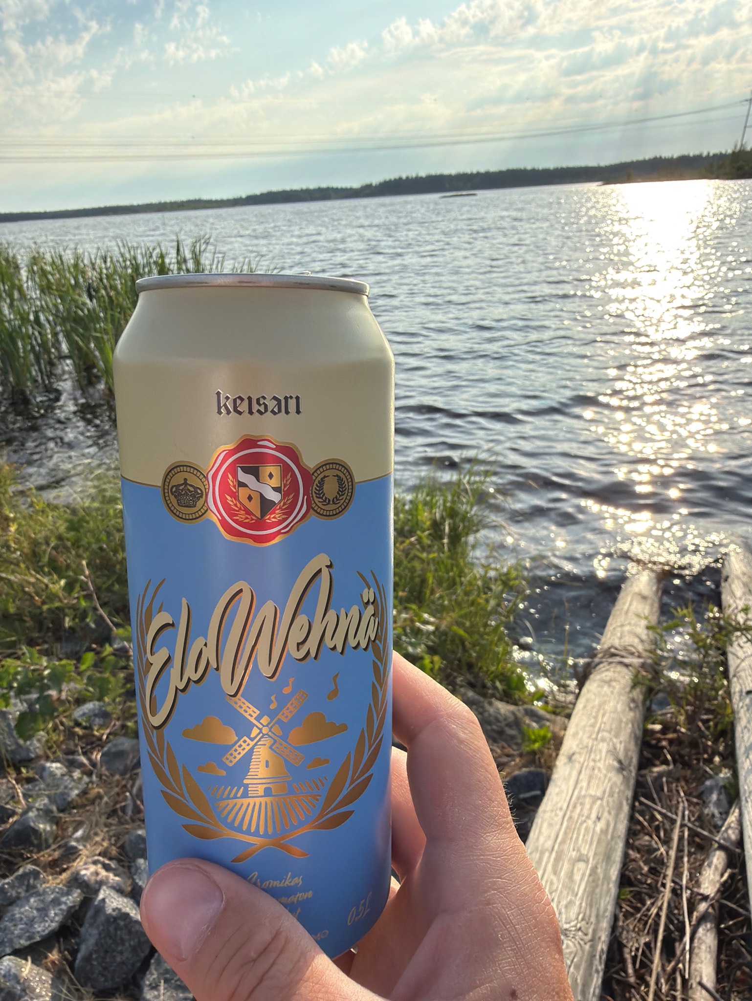 Keisari EloWehnä, Finland