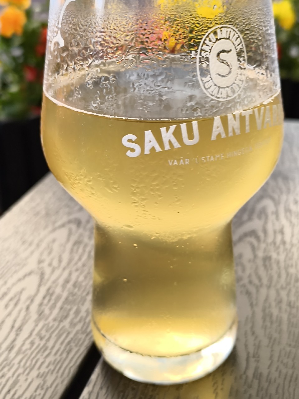 Saku Antvärk Naked Apple, Estonia