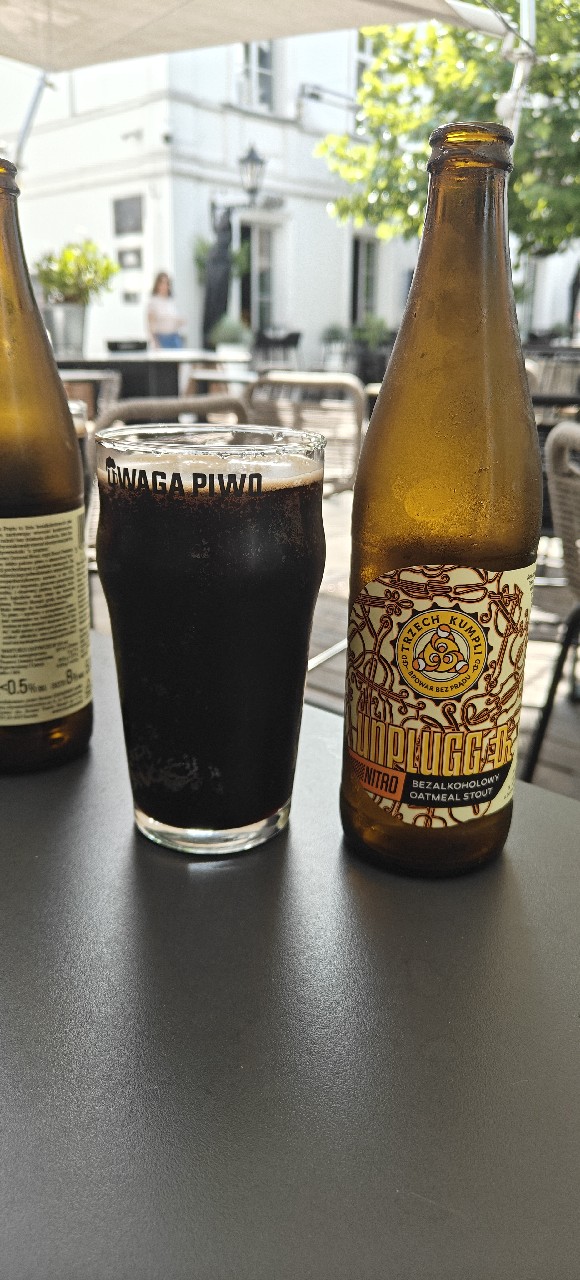 Unplugged Bezalkoholowy Oatmeal Stout Nitro, Poland