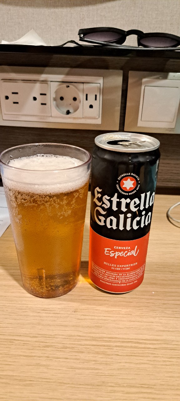 Estrella Galicia Especial, Spain