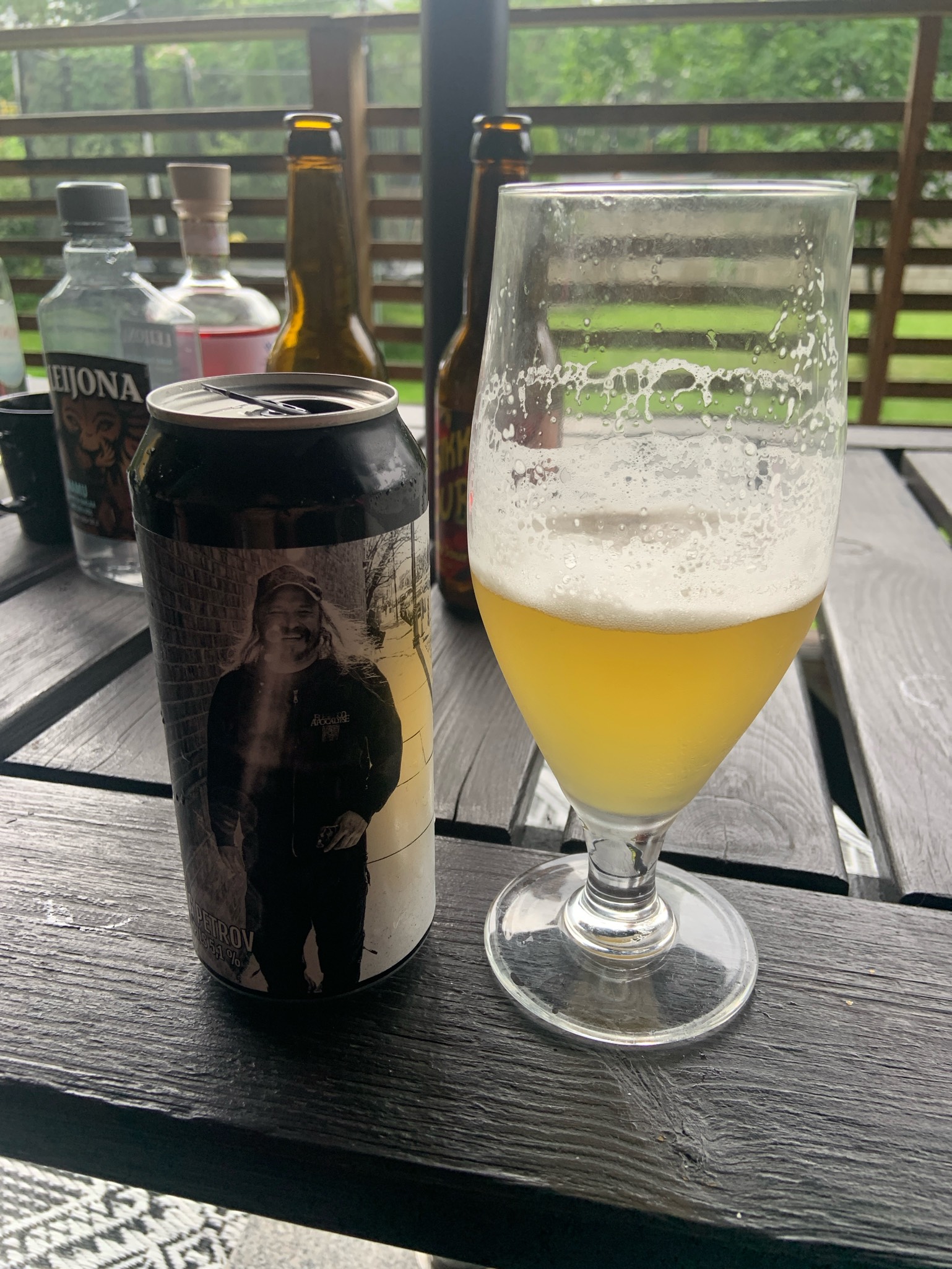 LG Petrov, Finland