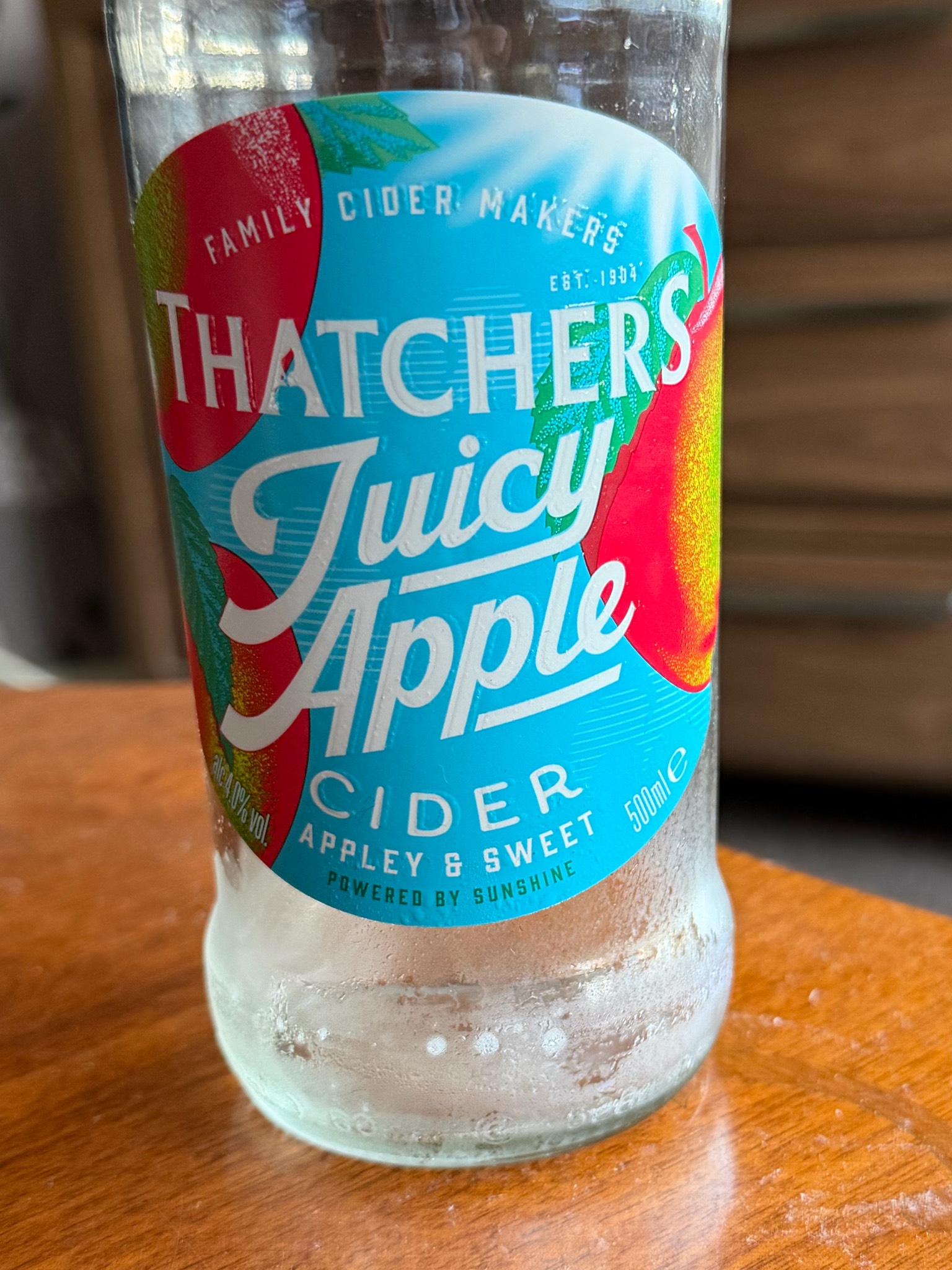 Juicy Apple, England