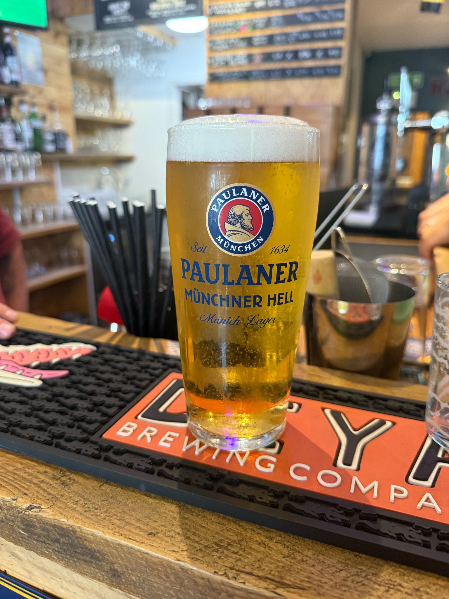 Paulaner Münchner Hell / Münchner Lager / Original Munich Lager, Germany