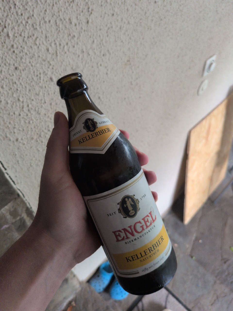 Engel Kellerbier, Biermanufaktur Engel GmbH & Co. KG