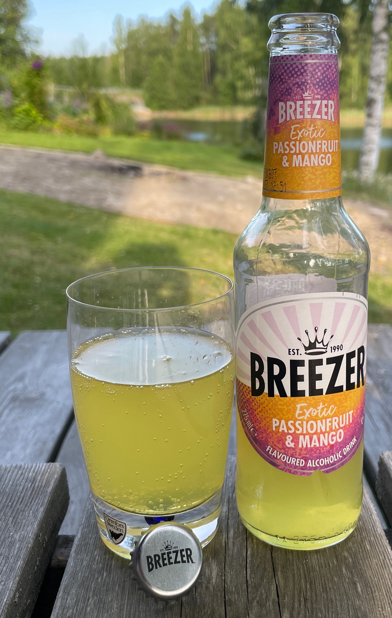 Breezer Passionfruit & Mango, Bacardi