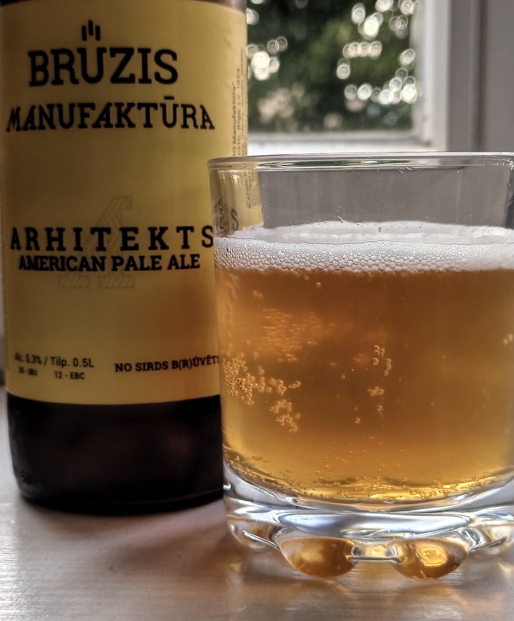 Arhitekts, Brūzis manufaktūra