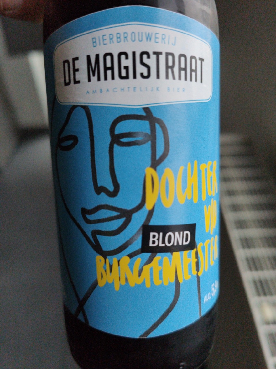 De dochter van de burgemeester, Bierbrouwerij De Magistraat
