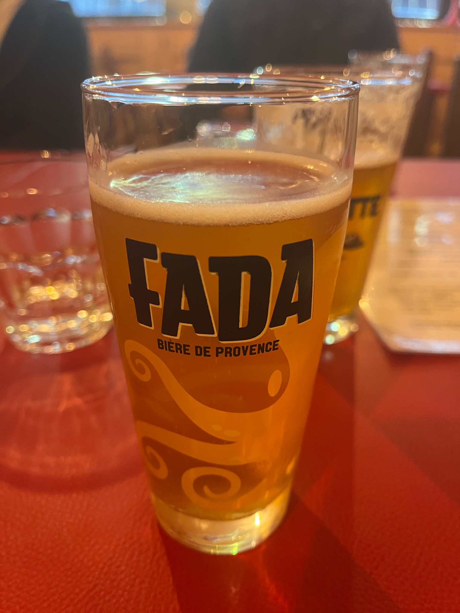 Fada Blonde, France