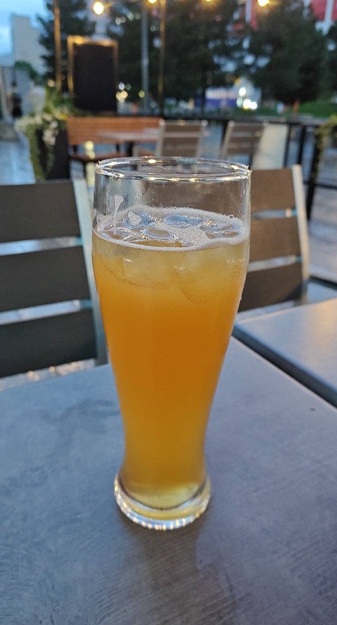 Farmhouse Cloudy Scrumpy Welsh Cider, Wales