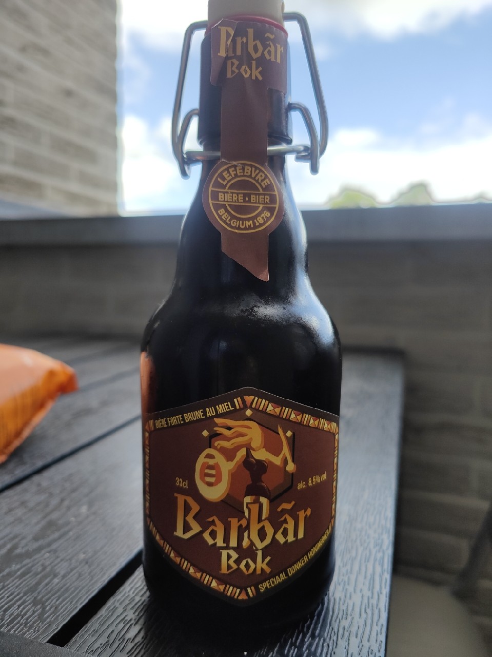 Barbãr Bok, Belgium