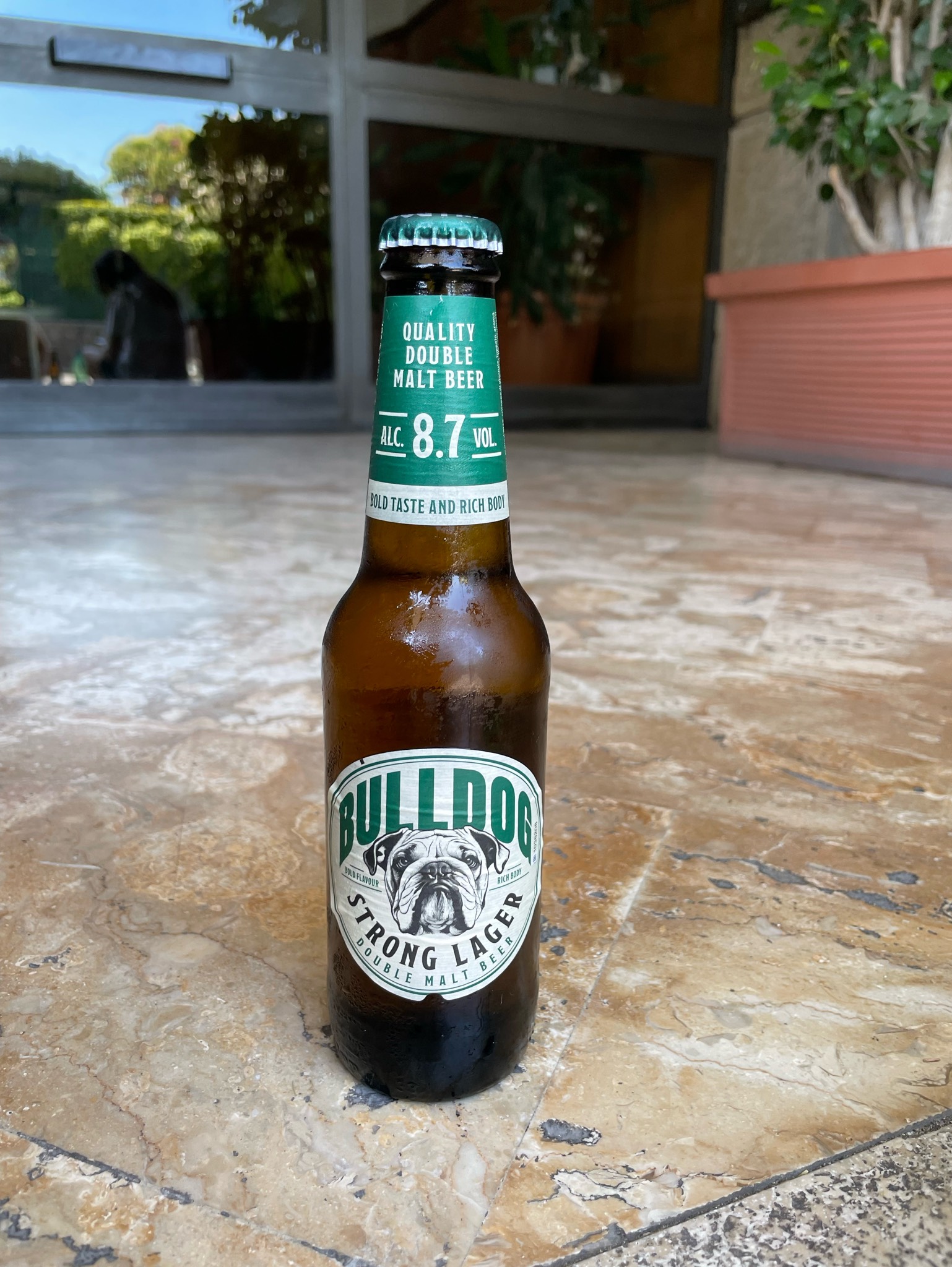 Bulldog Strong Lager, John Smith's Brewery (Heineken)
