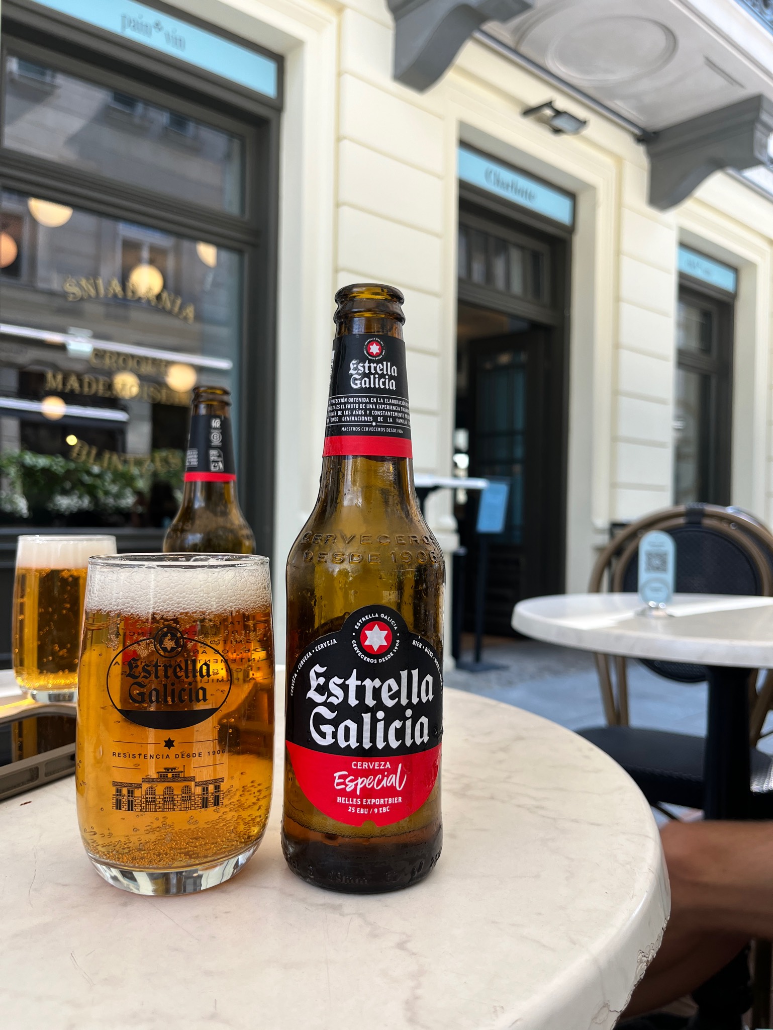 Estrella Galicia Especial, Spain