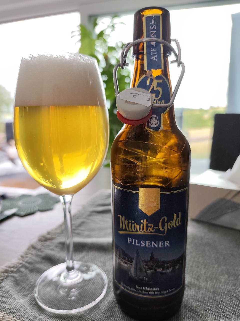 Müritz Gold Pilsener, Bürgerliches Brauhaus Saalfeld