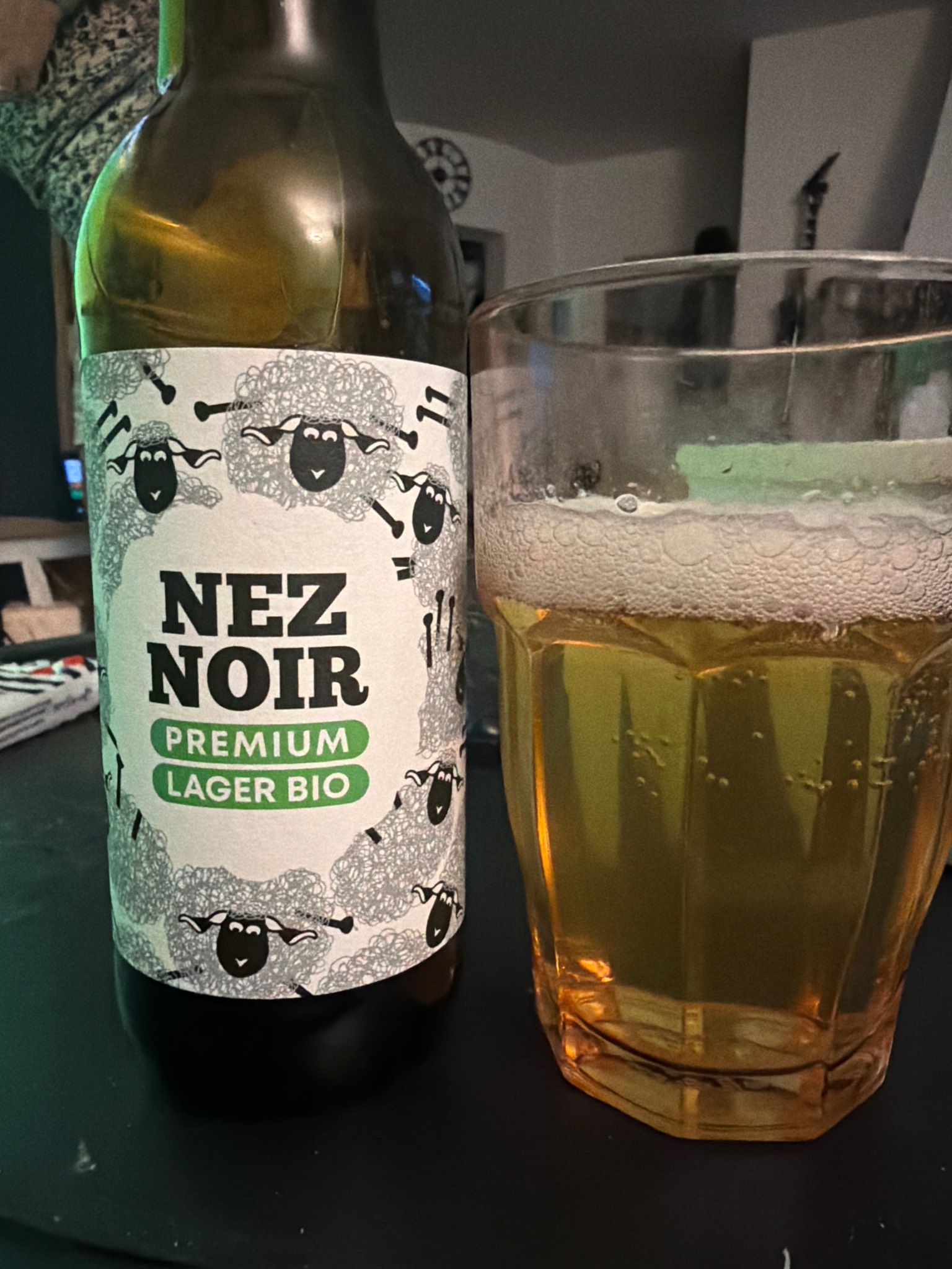 Nez Noir premium lager bio, The Alps (Domaines Rouvinez)