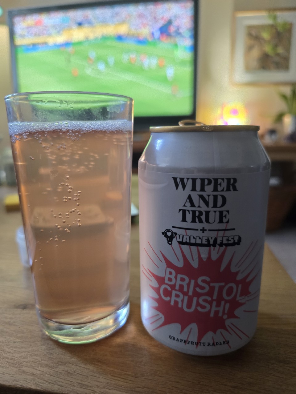 Bristol Crush, Wiper and True