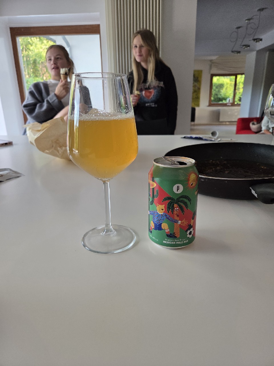 E Viva Mexico, Belgium