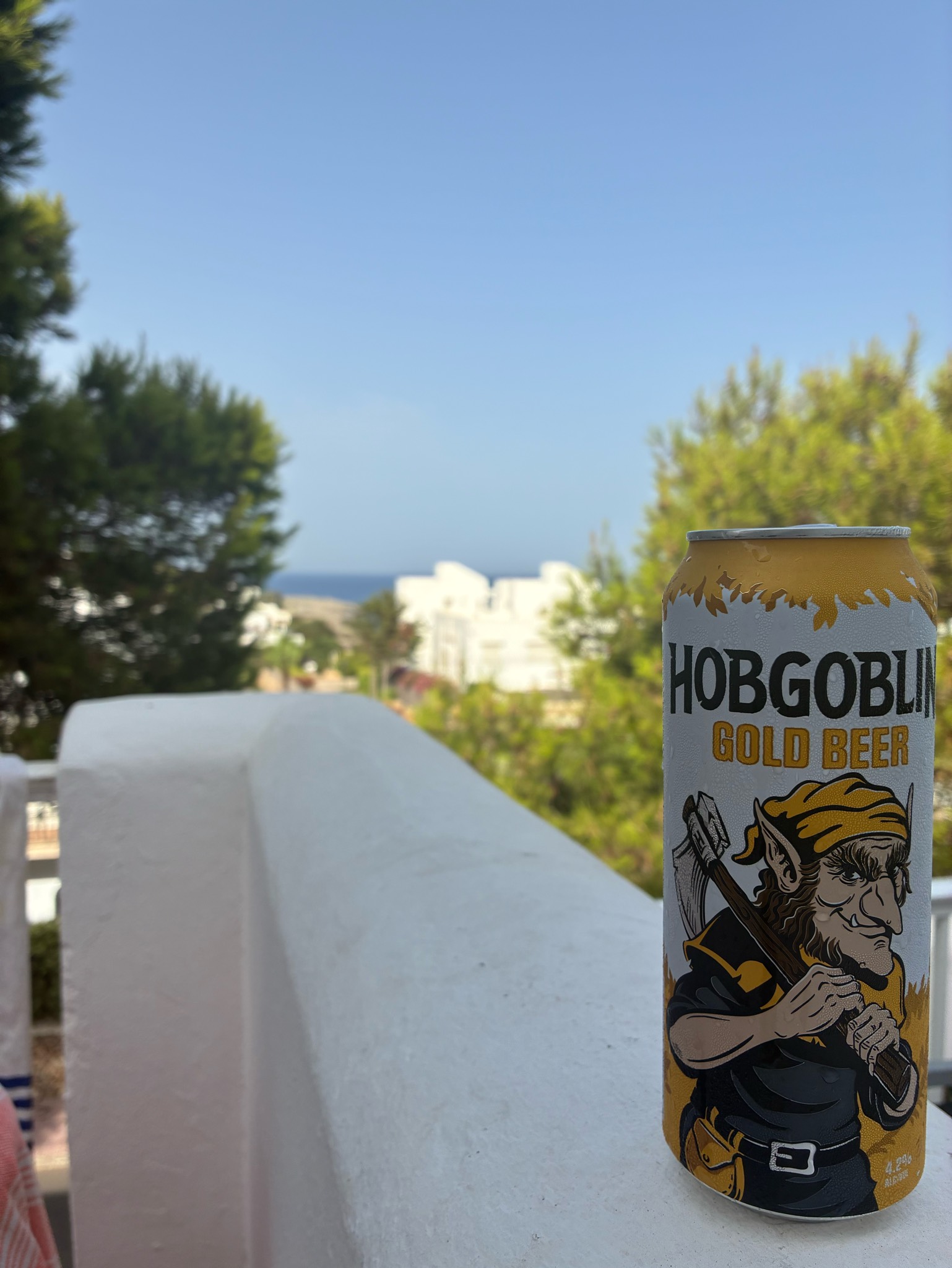 Hobgoblin Gold, Wychwood Brewery (Marston's Brewery)