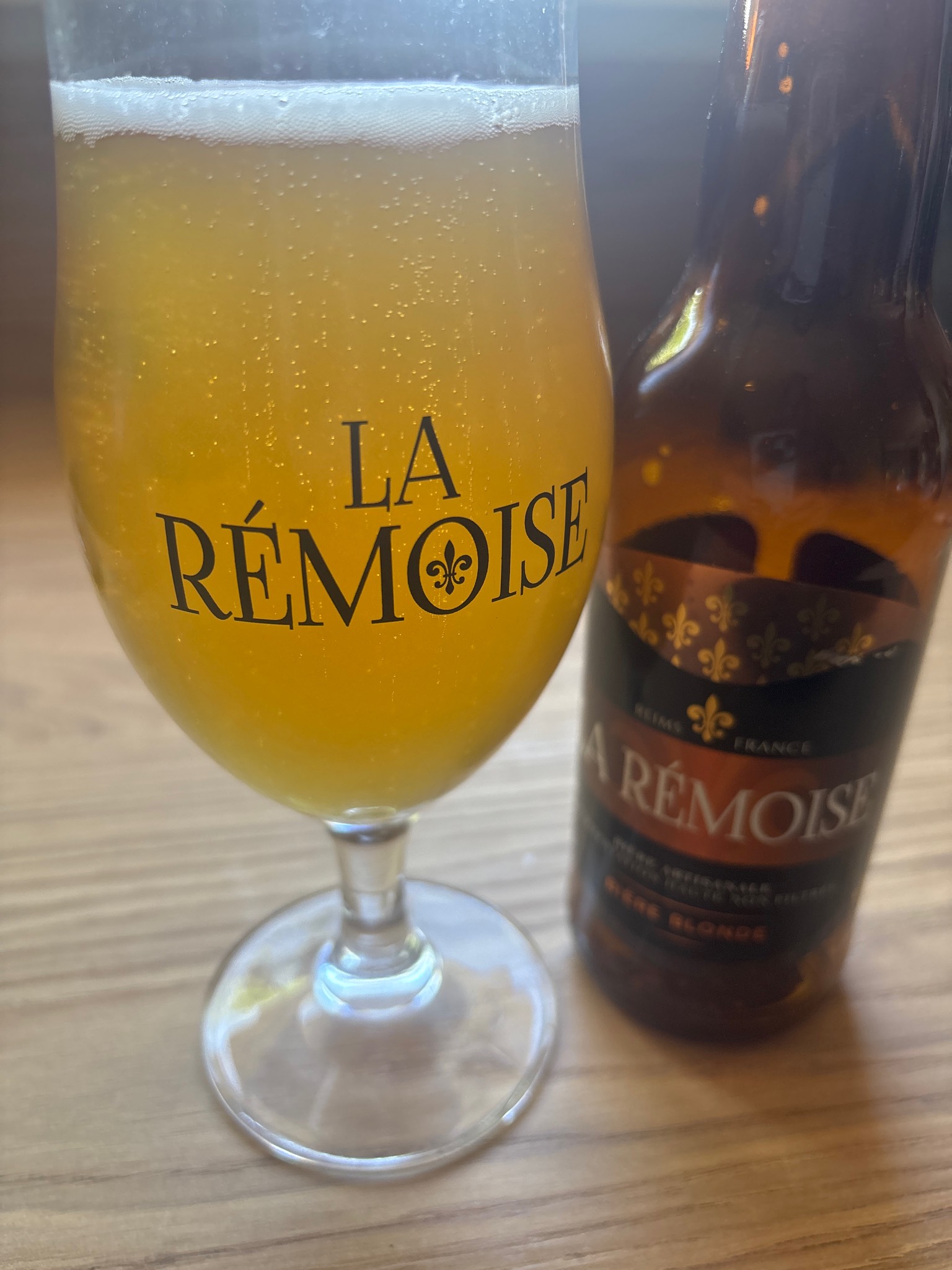 La Rémoise Blonde, Brasserie La Bouquine