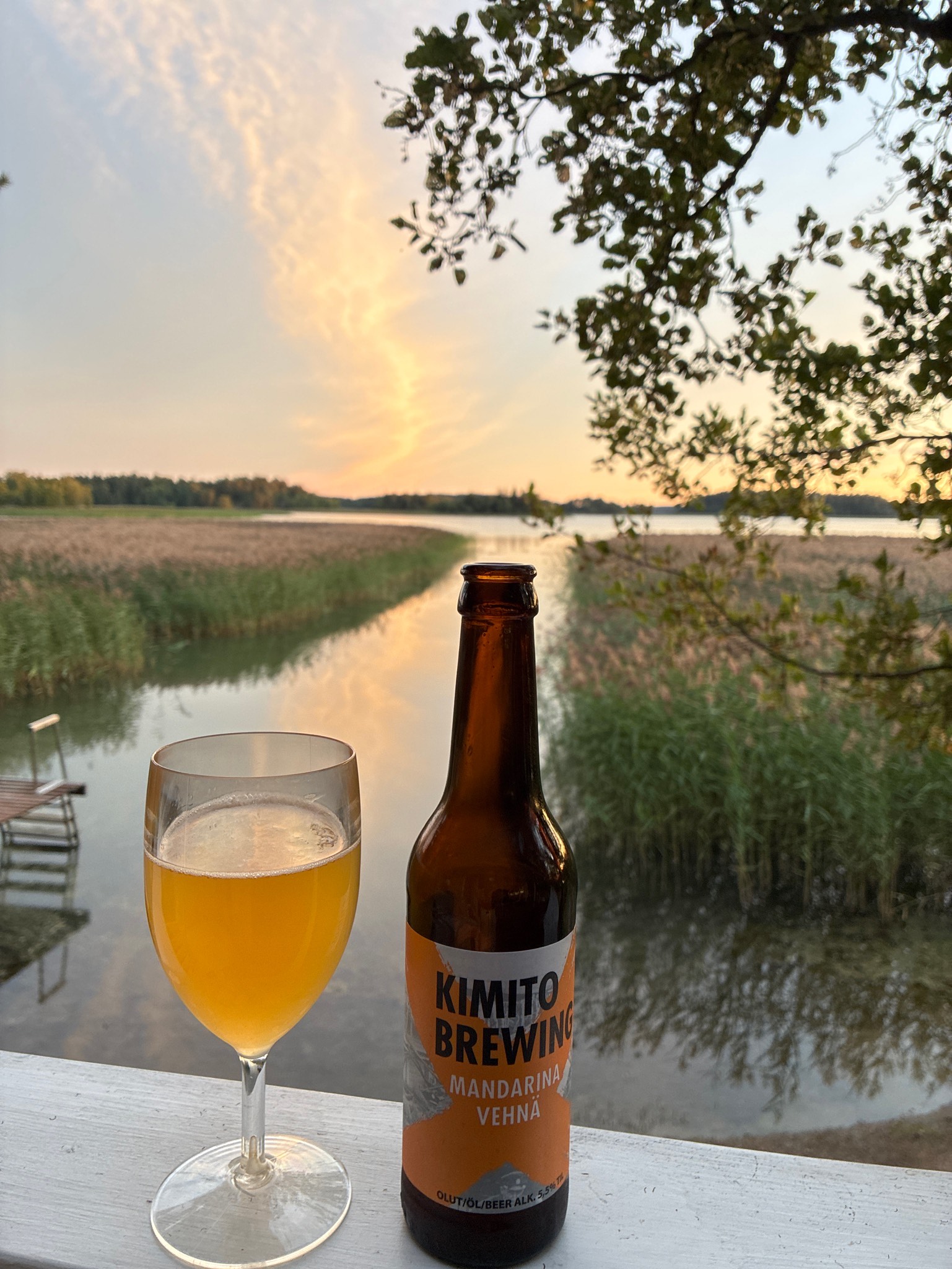 Mandarina Vehnä, Finland