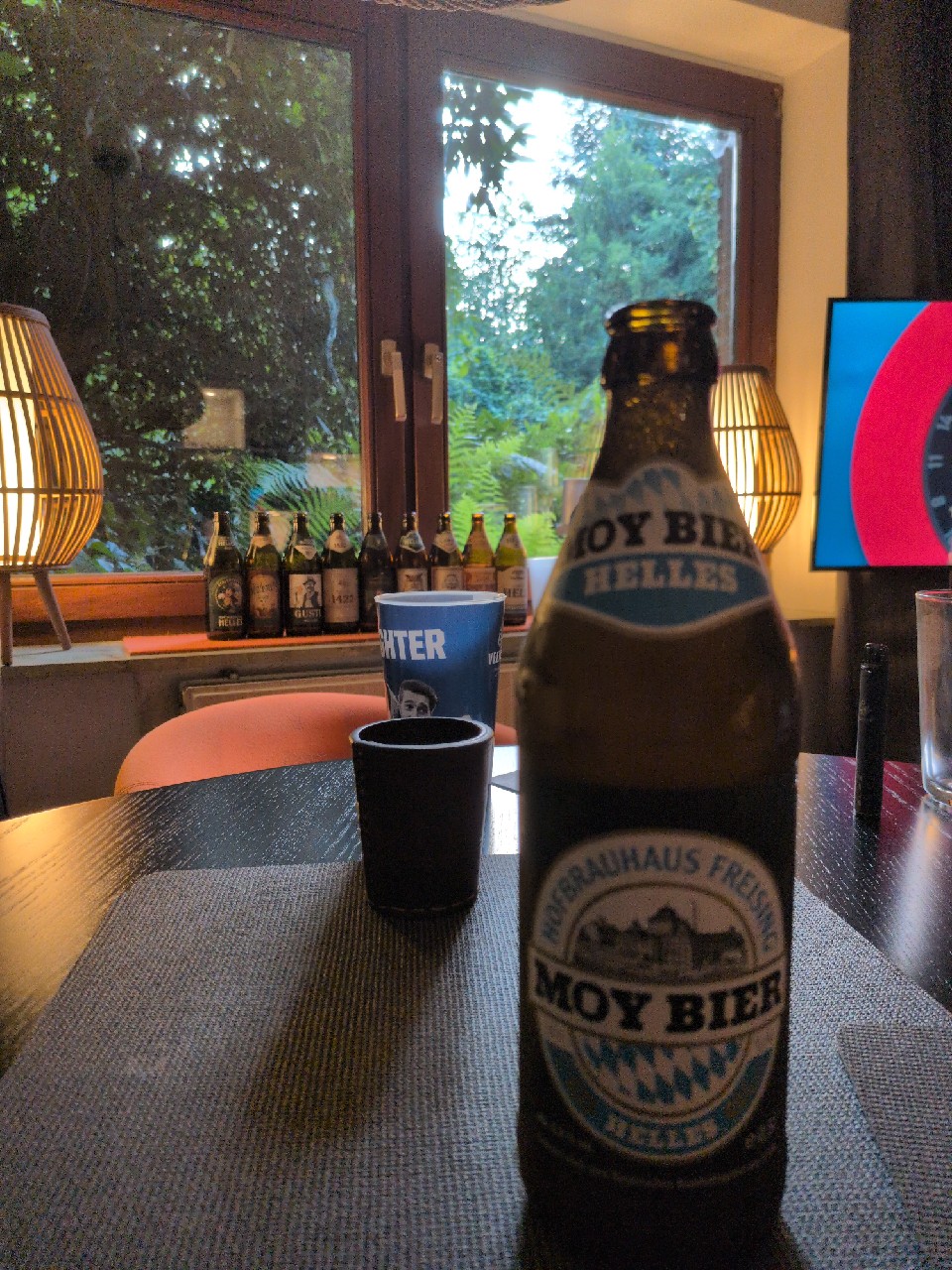 Moy Bier Helles, Gräfliches Hofbrauhaus Freising