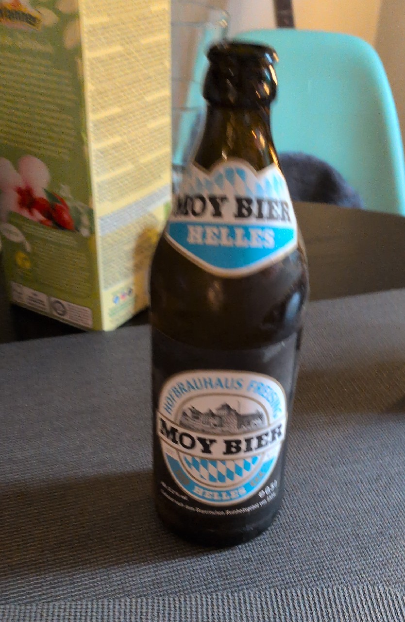 Moy Bier Helles, Gräfliches Hofbrauhaus Freising