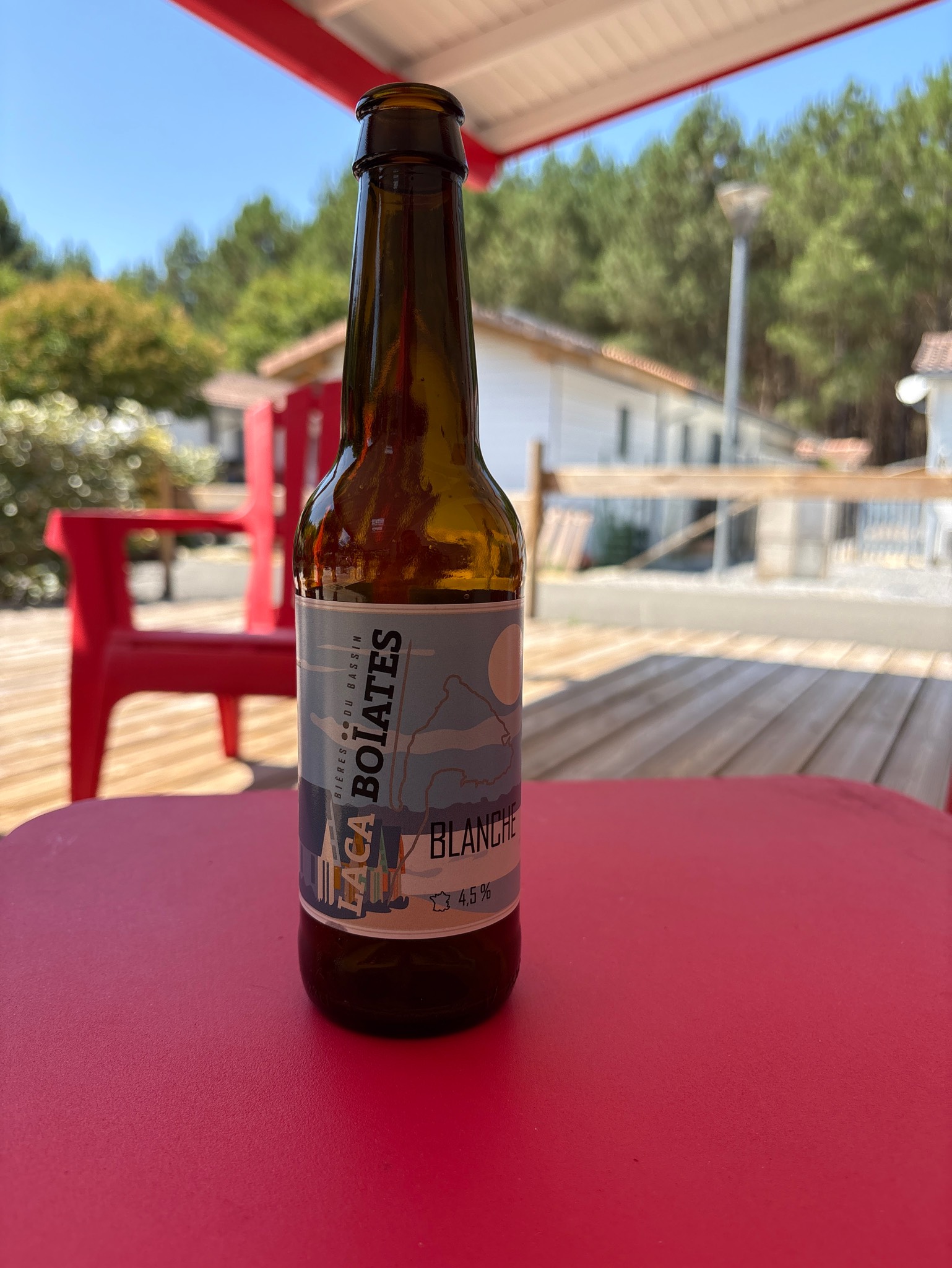 Blanche, Laca Boïates