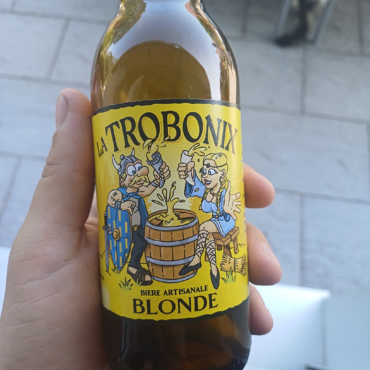 La Trobonix Blonde, Terra Comtix