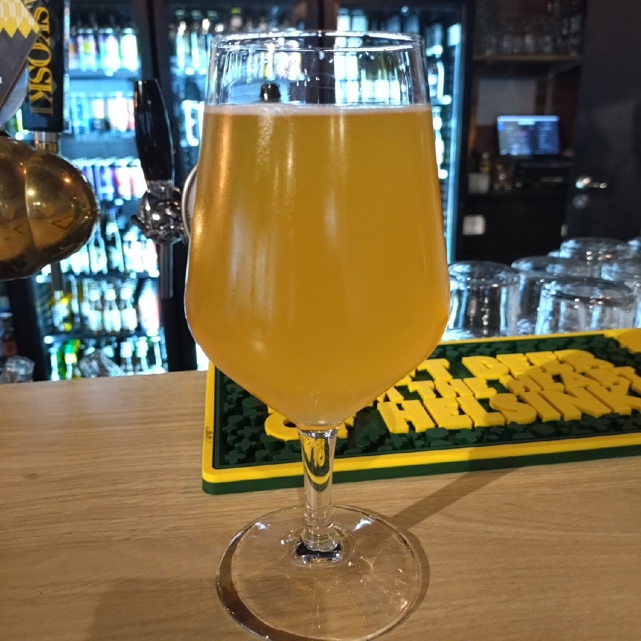 Mango Halcyon, England