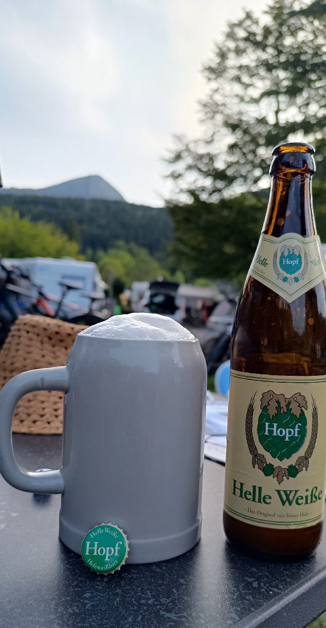 Helle Weiße, Weissbierbrauerei Hopf