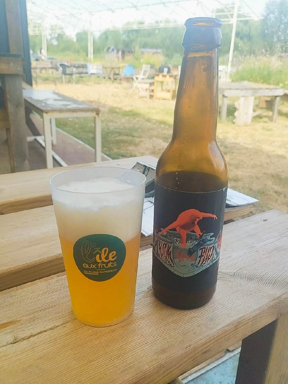 Kick flip, Brasserie Du Singe Savant