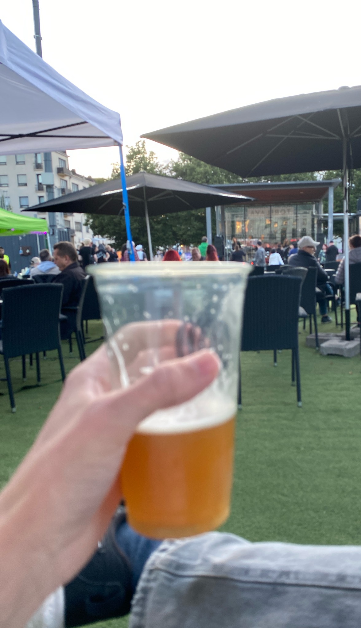 Mary D's Blue Moon, Carlsberg UK