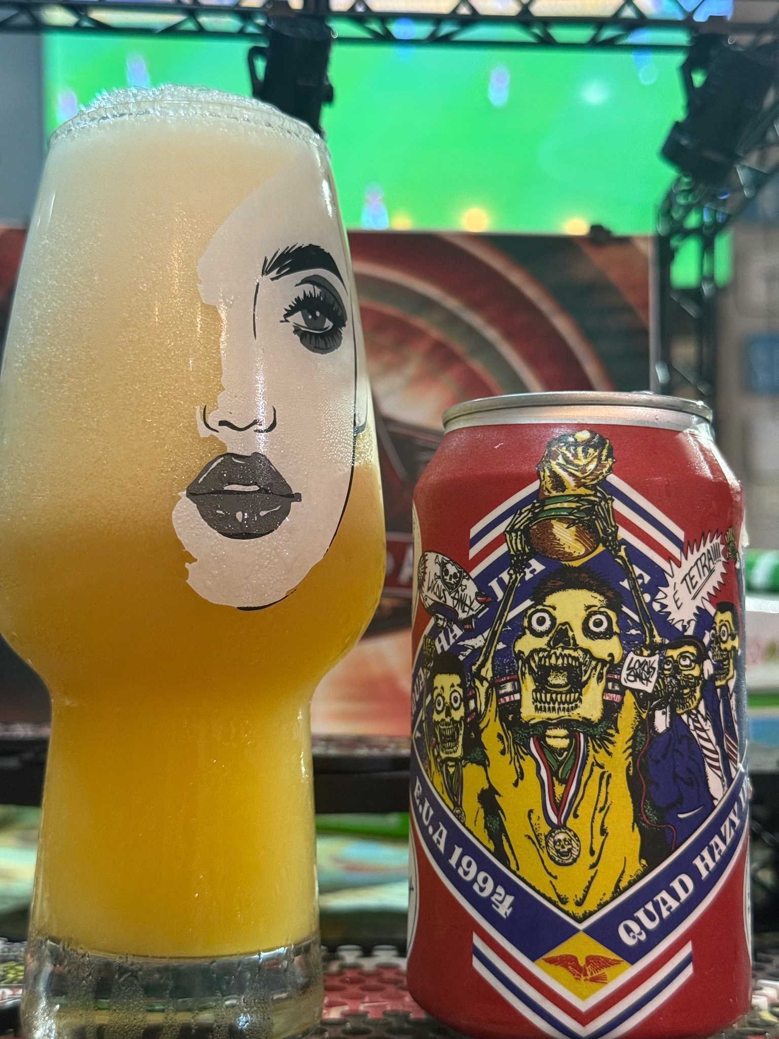 E.U.A. 1994, Locals Only Brewing Co.