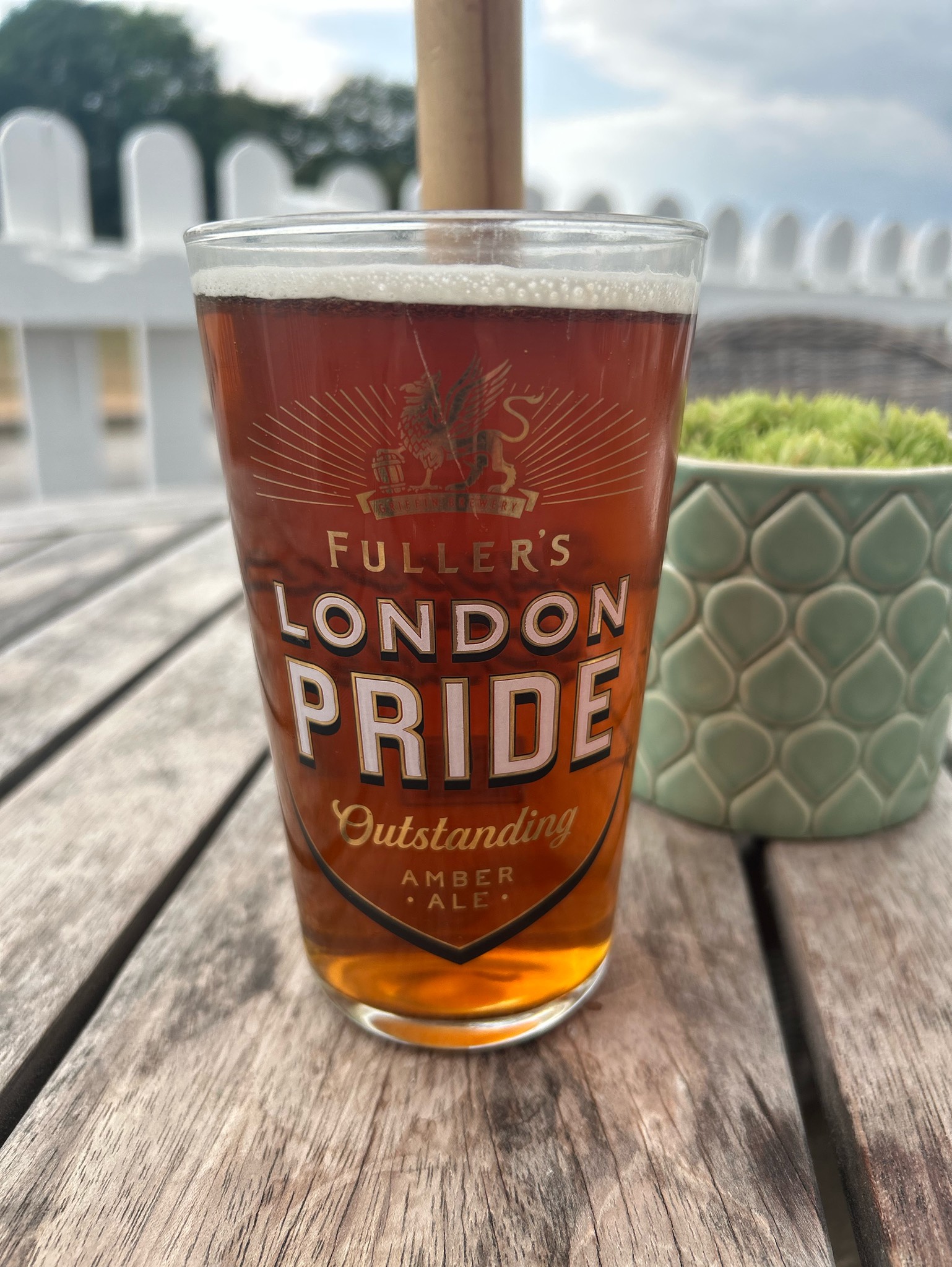 London Pride, Fuller's Griffin Brewery (Asahi Breweries)